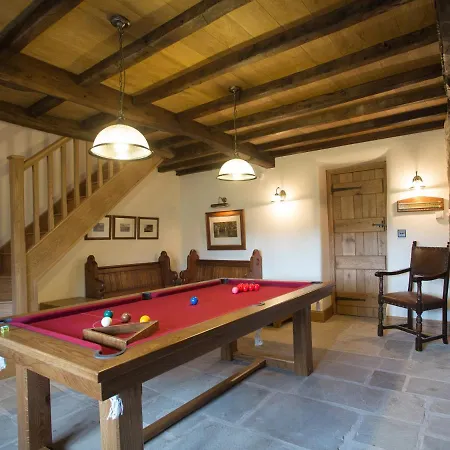 Neddy House *